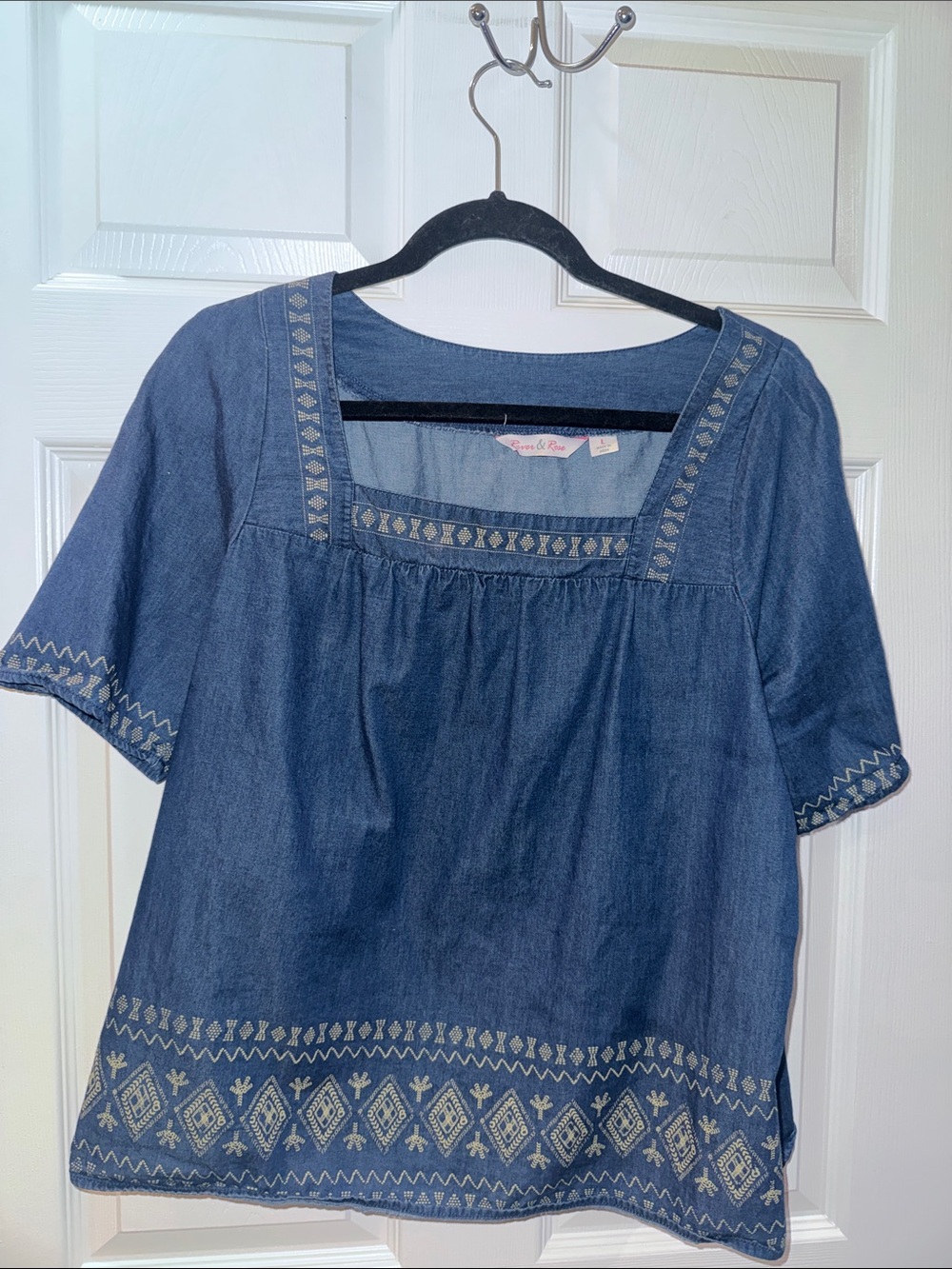 Vintage River & Rose 90βs Womenβs Embroidered Square-Neck Denim